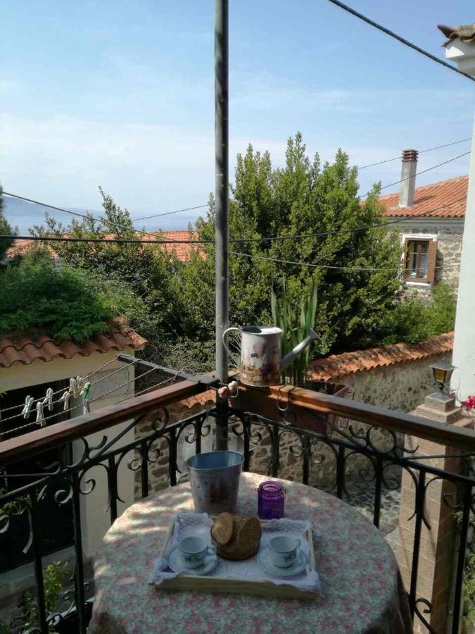 Μαχη Ενοικιαζόμενα Δωμάτια Mythimna Exterior foto