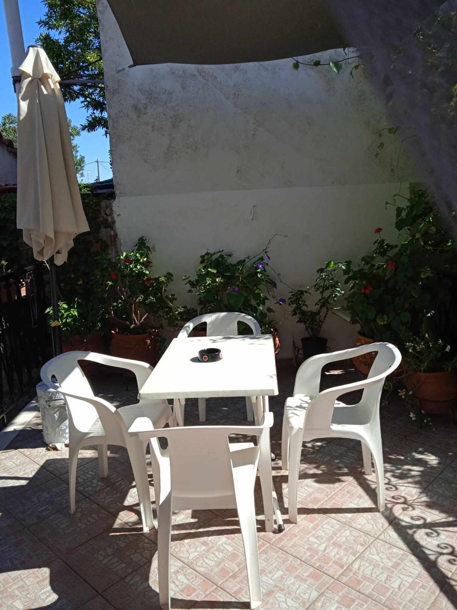 Μαχη Ενοικιαζόμενα Δωμάτια Mythimna Exterior foto