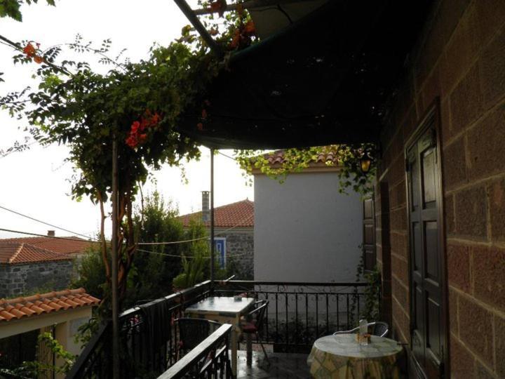 Μαχη Ενοικιαζόμενα Δωμάτια Mythimna Exterior foto