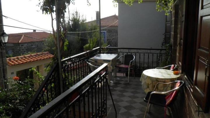 Μαχη Ενοικιαζόμενα Δωμάτια Mythimna Exterior foto